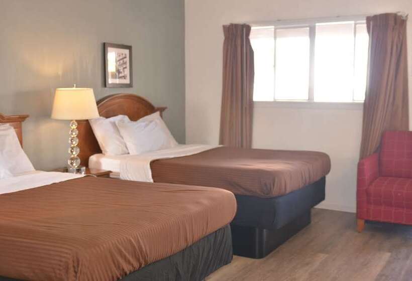 Четырехместный Номер Deluxe, The Oak Motel