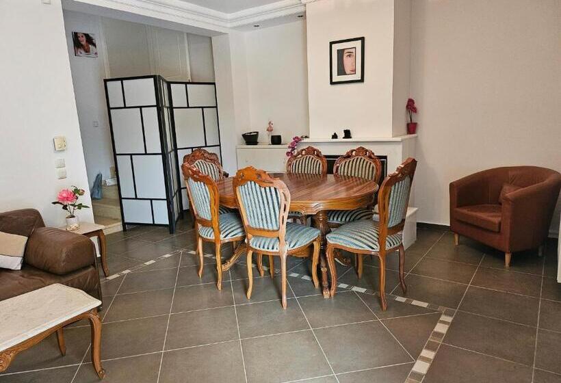 חדר סטנדרט, Room In Guest Room   Guest Apartment Within A Villa In Lagonissi