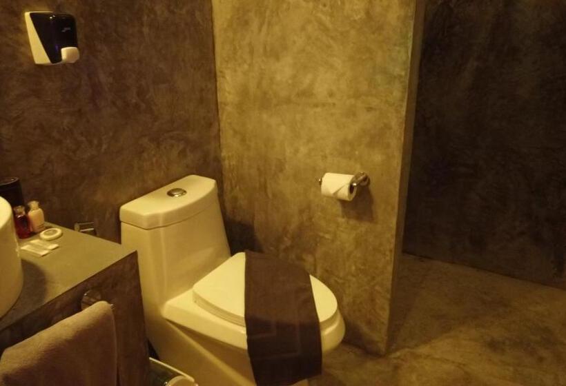 Quarto Estandar, Asian Secret Resort