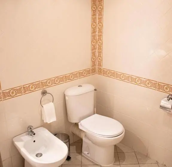 デラックスの4人部屋, Cap Bon Kelibia Beach Hotel & Spa