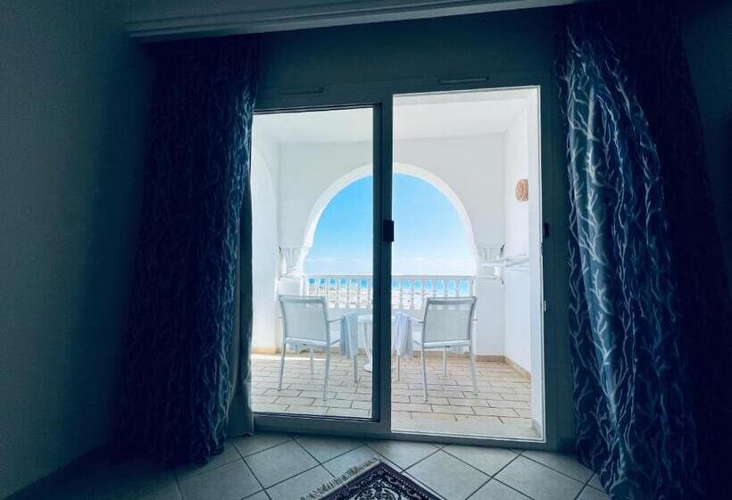 جناح ديلوكس مطل على البحر, Cap Bon Kelibia Beach Hotel & Spa