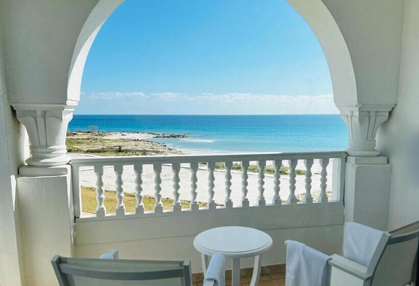جناح ديلوكس مطل على البحر, Cap Bon Kelibia Beach Hotel & Spa