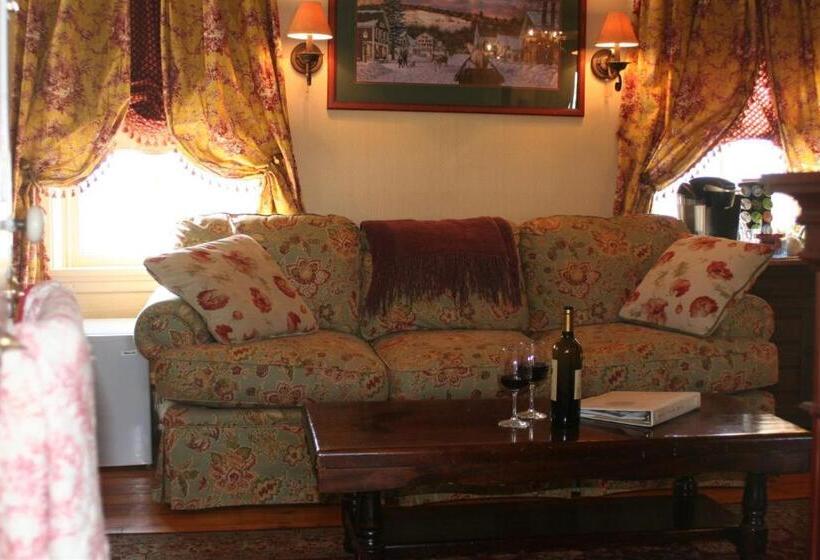 패밀리 스위트, Fallen Tree Farm Bed And Breakfast