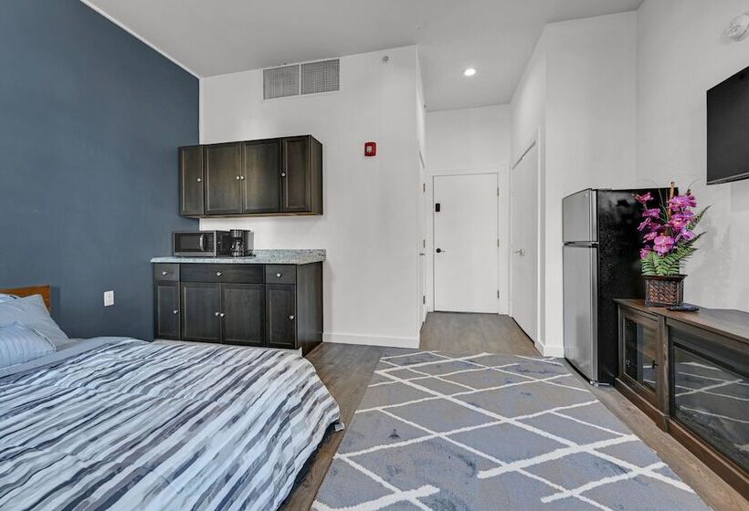 스탠다드 싱글 룸, Beacon