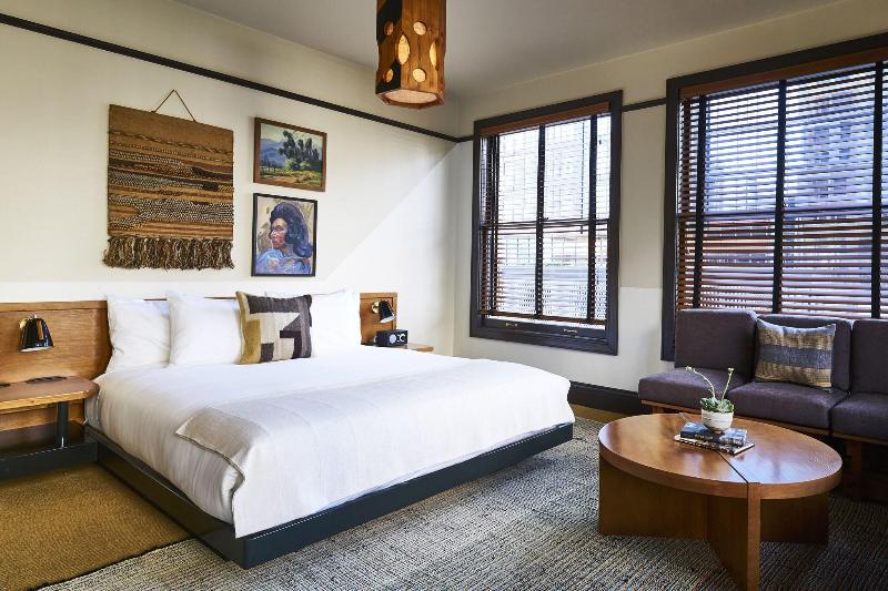 إستوديو ديلوكس, Freehand Los Angeles