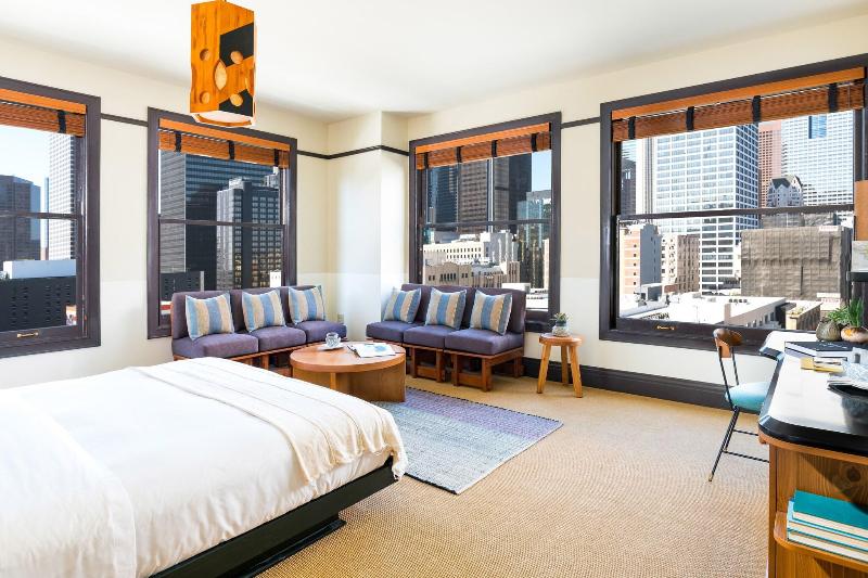 إستوديو ديلوكس, Freehand Los Angeles