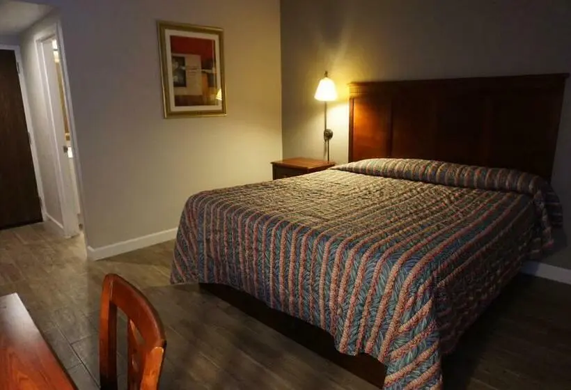 Standard-huone King-vuode, Rodeway Inn