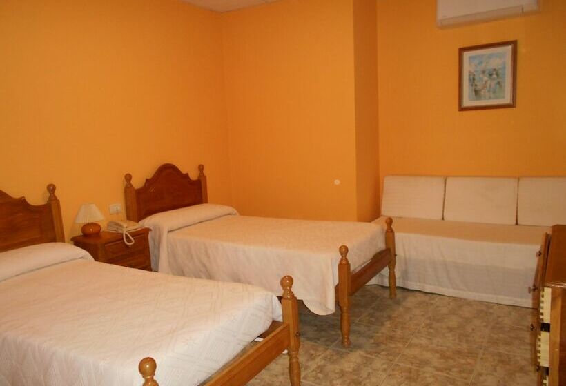 اتاق ساده سه‌ نفره, Vasco Da Gama