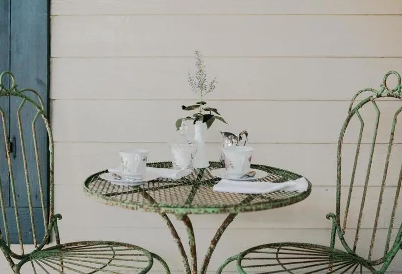 Talo 2 Makuuhuonetta, Maison Mouton Bed & Breakfast