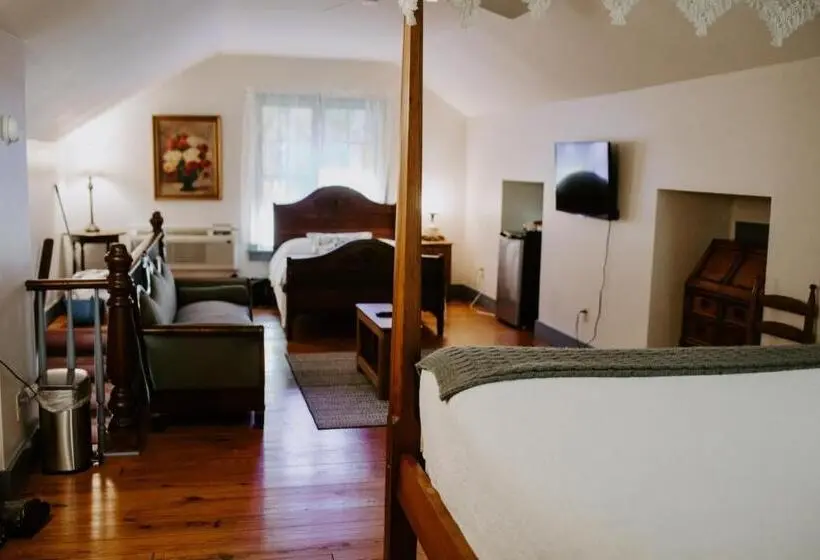 Perhehuone, Maison Mouton Bed & Breakfast