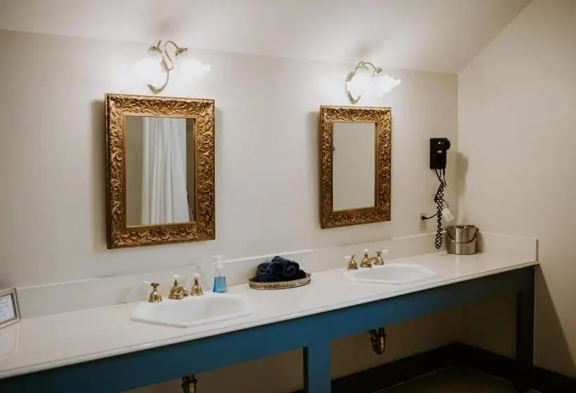 Perhehuone, Maison Mouton Bed & Breakfast