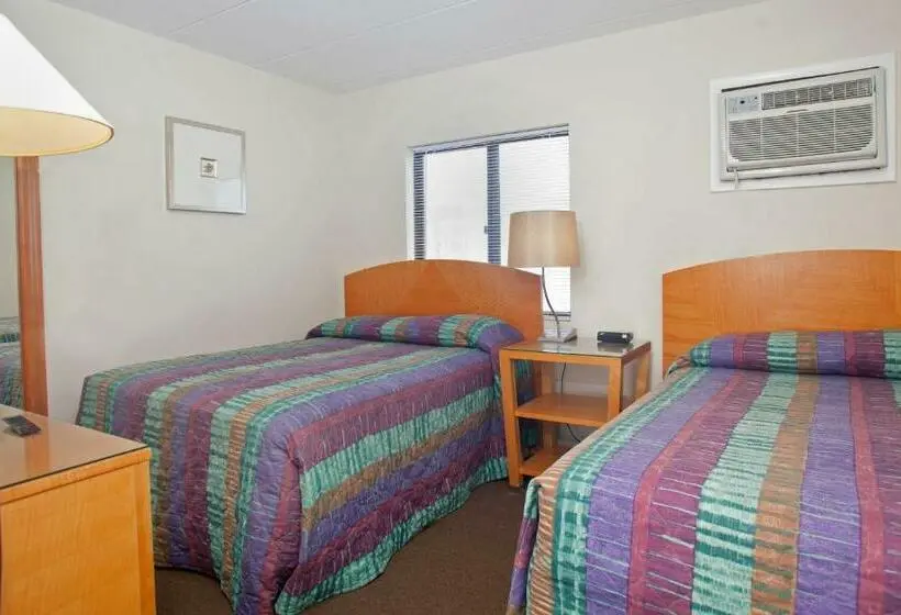 デラックススイート, Horizon Motor Inn Beach Block & Close To Morey S Piers