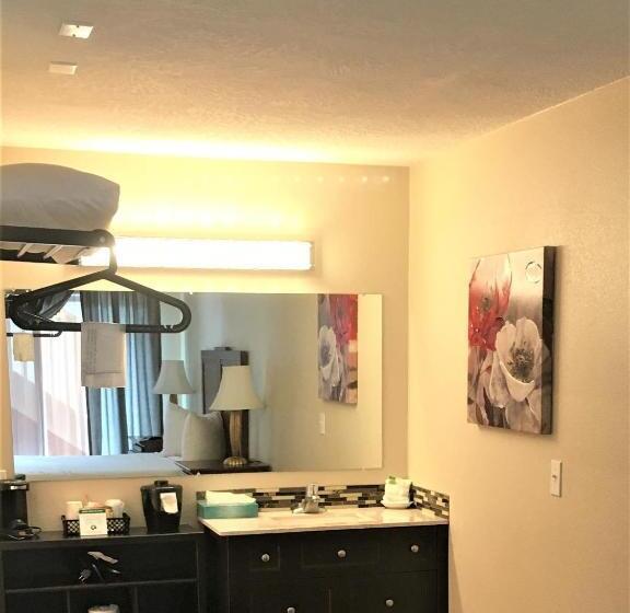 غرفة قياسية, The Waldport Inn