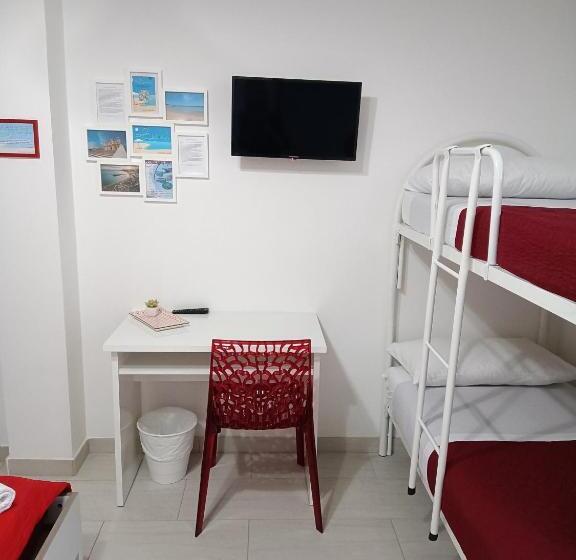 اتاق استاندارد چهار تخته, B&b Solarium