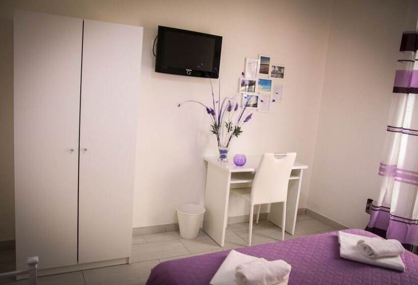 اتاق استاندارد چهار تخته, B&b Solarium