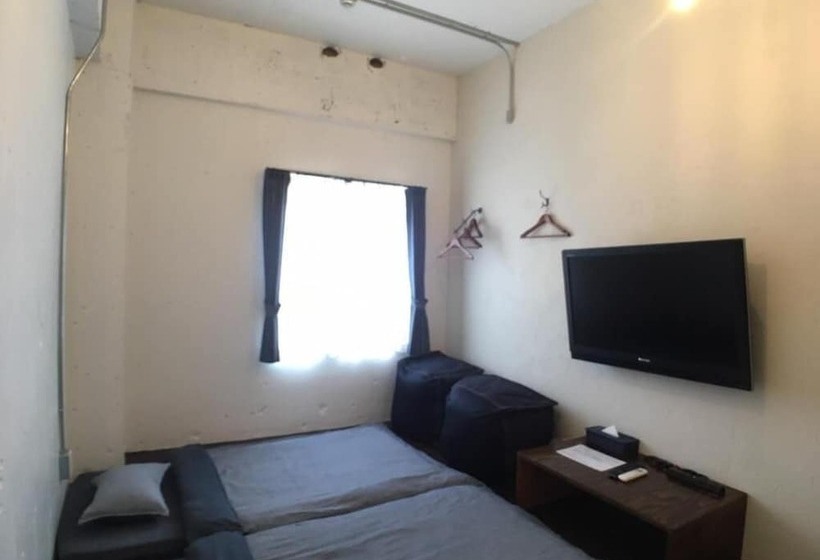 חדר סטנדרט לארבעה, Guest House Golden Mile Hostel