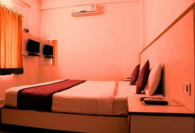 اتاق اجرایی, Airport Gateway