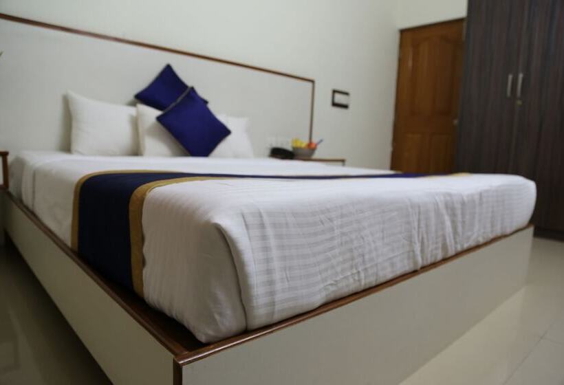 اتاق اجرایی, Airport Gateway