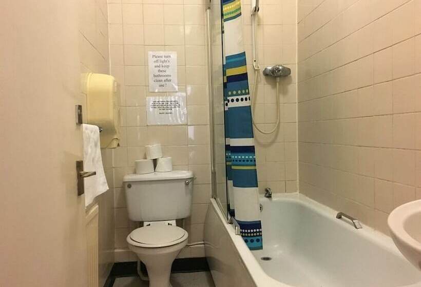 غرفة قياسية حمام مشترك, Assheton