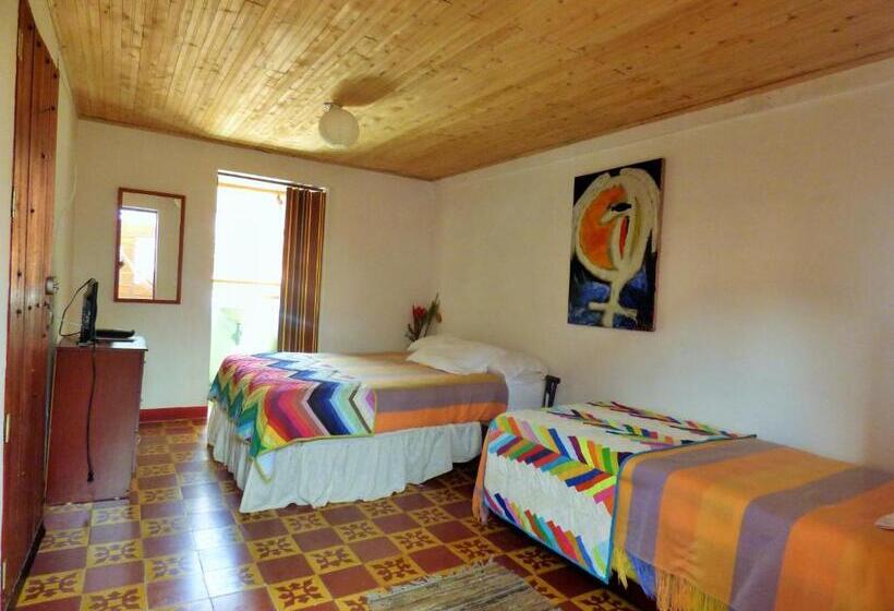 חדר משפחתי דלוקס, Kantarrana Urbana Jardin