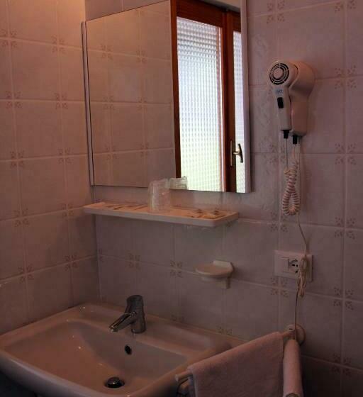 غرفة إقتصادية, Stampa 1968 Hotel E Ristorante