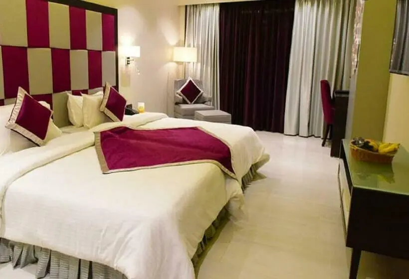 プレミアムルーム, The Flora Grand, Vasco, Goa