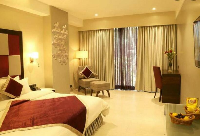 プレミアムルーム, The Flora Grand, Vasco, Goa