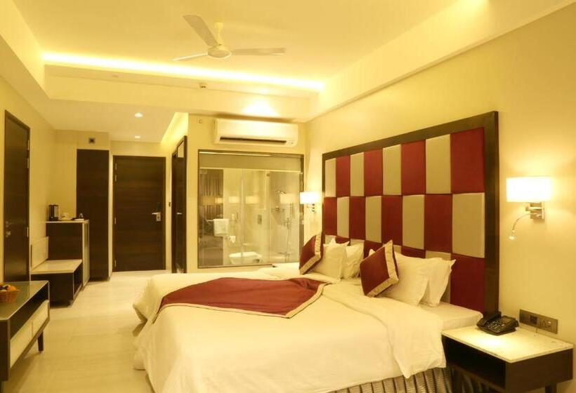 プレミアムルーム, The Flora Grand, Vasco, Goa