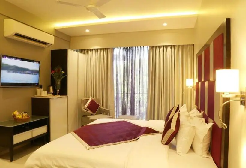エクゼクティブルーム, The Flora Grand, Vasco, Goa
