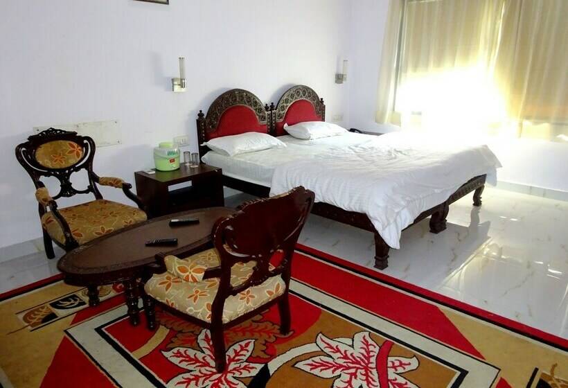 חדר דלוקס, Utsav