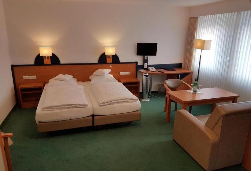 スタンダードトリプルルーム, Zur Mühle