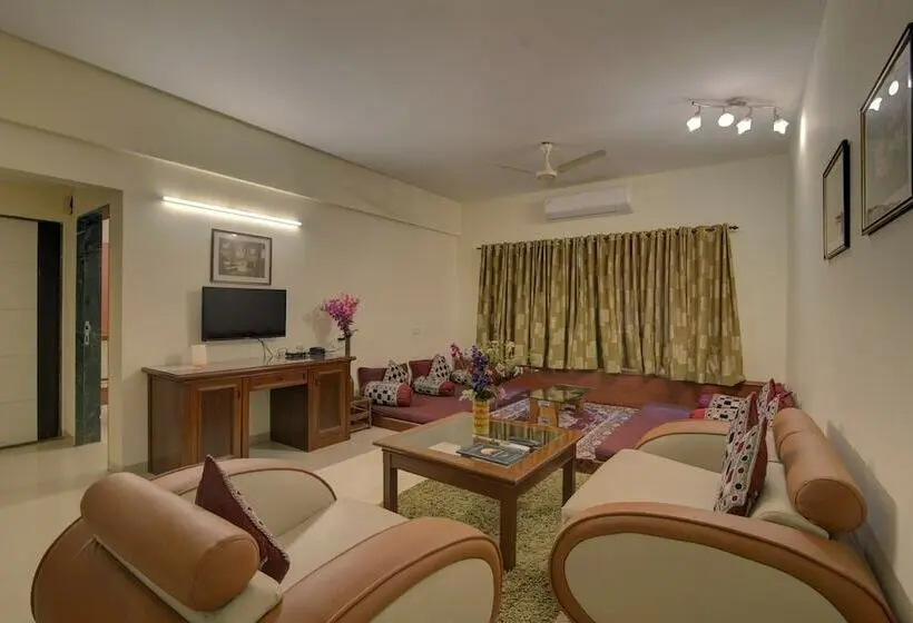 プレミアムスイート, Camel Valley Resort, Igatpuri