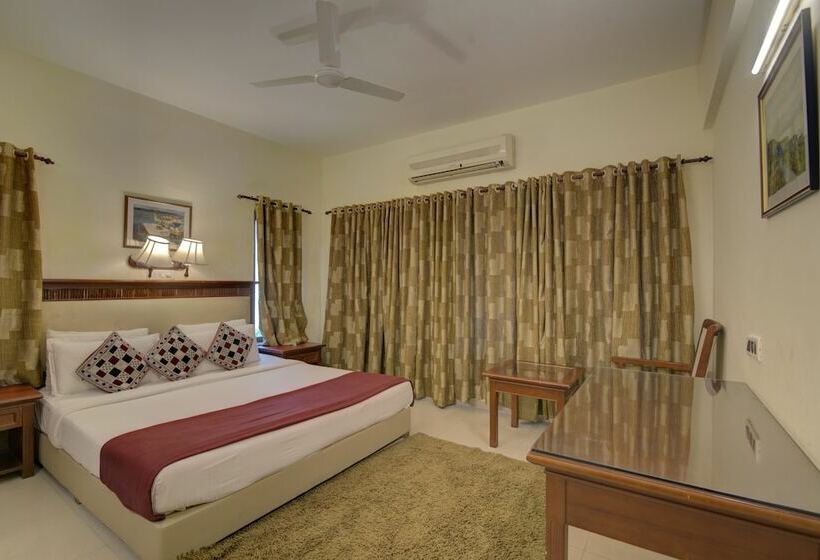 סוויטת פרמיום, Camel Valley Resort, Igatpuri
