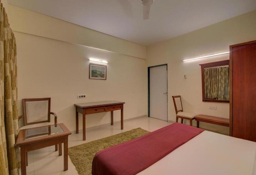高级套房, Camel Valley Resort, Igatpuri
