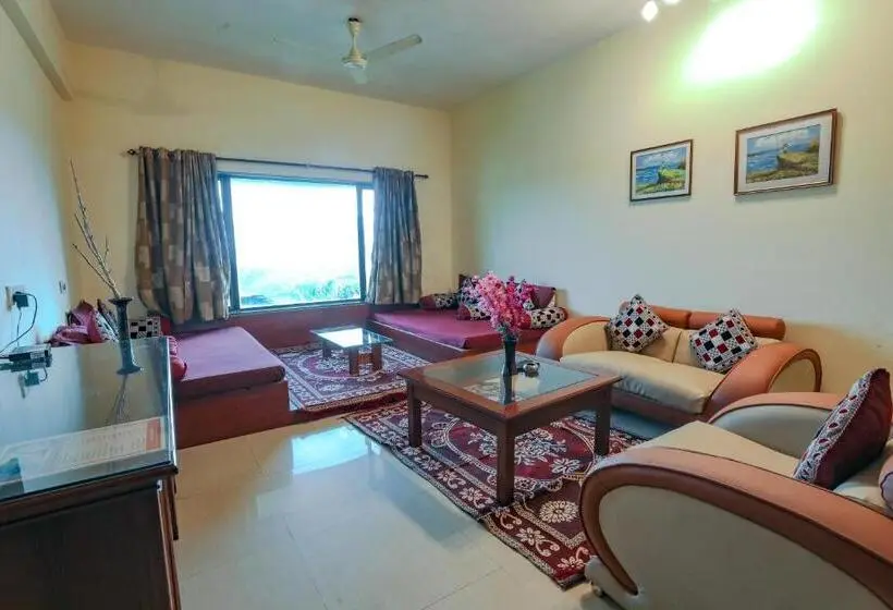 プレミアムスイート, Camel Valley Resort, Igatpuri