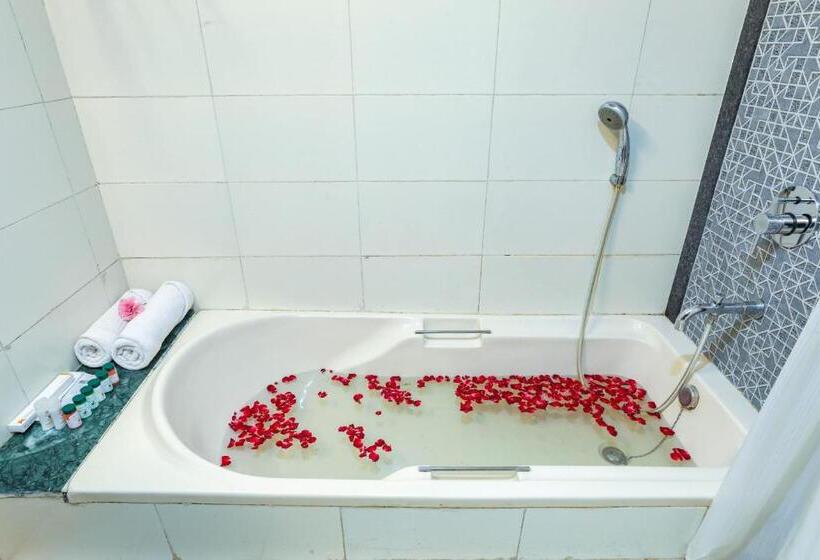 חדר פנטהאוז, Camel Valley Resort, Igatpuri