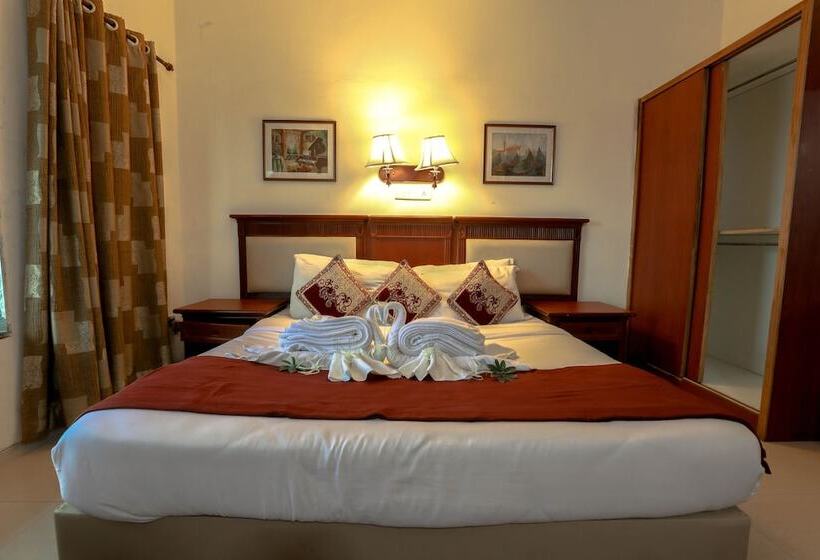 高级套房, Camel Valley Resort, Igatpuri