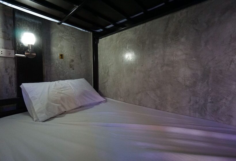 Letto in Camera Condivisa, Pk Hostel