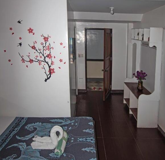 חדר סטנדרט, Pagudpud Rinnovati