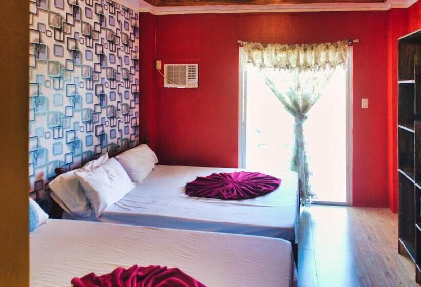 חדר סטנדרט לארבעה, Pagudpud Rinnovati