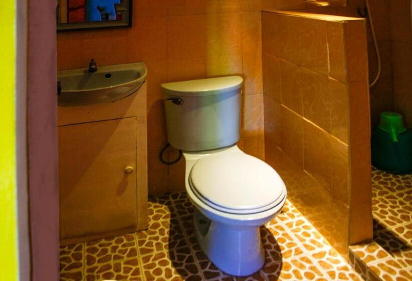 חדר סטנדרט עם מרפסת, Pagudpud Rinnovati