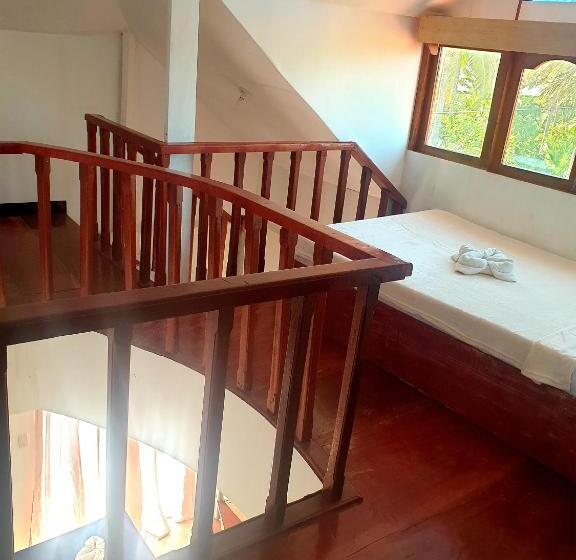 סטודיו סטנדרט עם מרפסת, Pagudpud Rinnovati