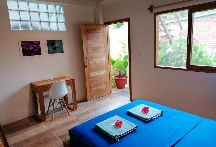 חדר דלוקס, Tagualodge Hostel Manglaralto