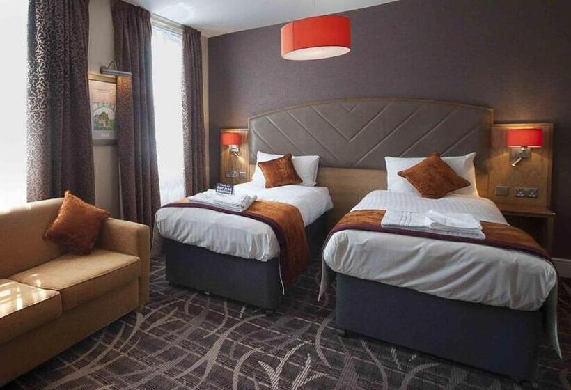 Номер Стандарт, The Crown Hotel Wetherspoon