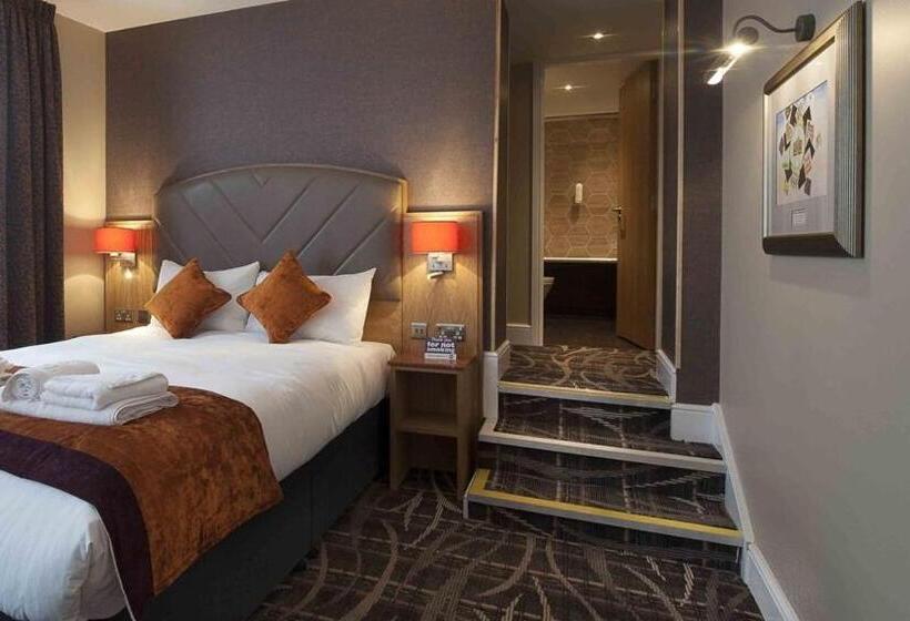 اتاق استاندارد, The Crown Hotel Wetherspoon