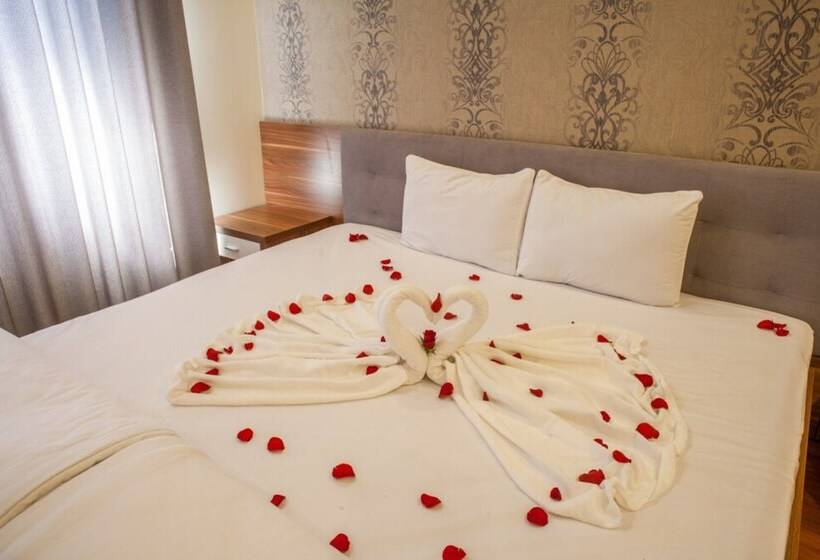 اتاق استاندارد, Trieu Khang Hotel Gần Sân Bay Cam Ranh Near Cam Ranh Airport