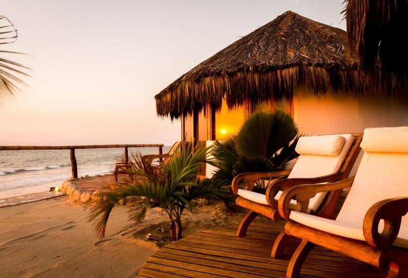 جناح جونيور مطلّ علي البحر, Yemaya Boutique