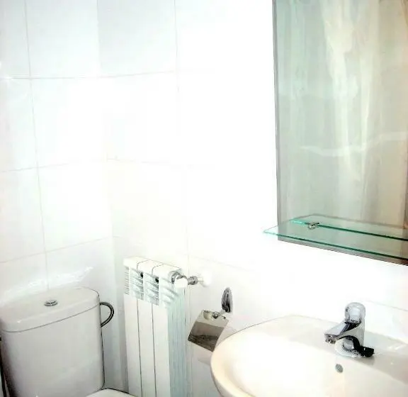 اتاق استاندارد, Albergue Turístico Rio Aragon