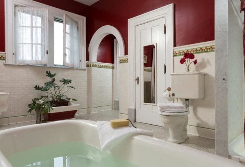 스위트, Mercersburg Inn