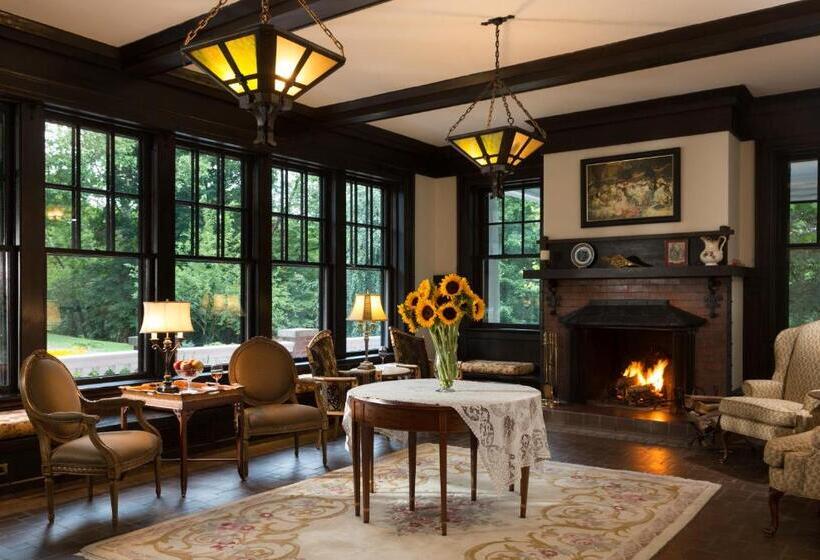 Номер Superior Кровать Кинг, Mercersburg Inn